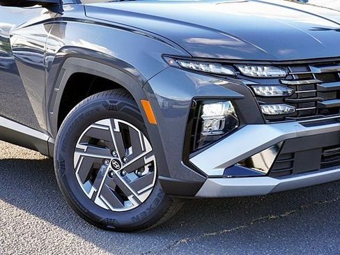 New 2026 Hyundai Tucson Blue SE AWD/4WD image 4