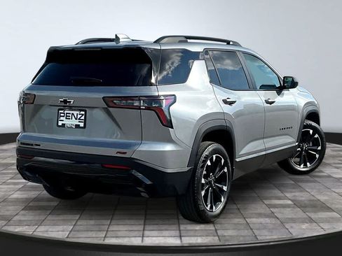 Used 2025 Chevrolet Equinox RS AWD/4WD image 7