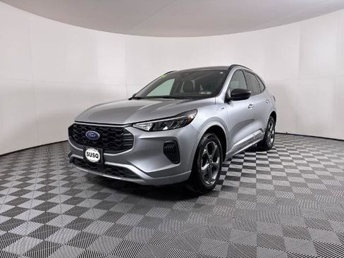 Certified 2024 Ford Escape ST-Line w/ Tech Pack #1 image 17