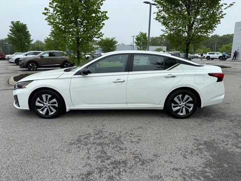 New 2025 Nissan Altima 2.5 S image 8