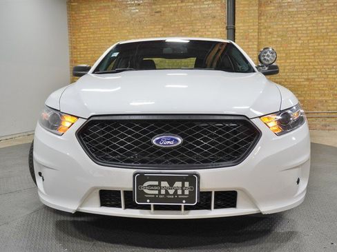 Used 2016 Ford Taurus Police Interceptor FWD image 4