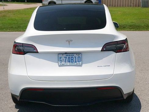 Used 2021 Tesla Model Y Long Range image 6