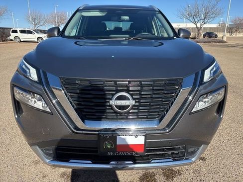 Certified 2023 Nissan Rogue Platinum w/ Platinum Premium Package image 10