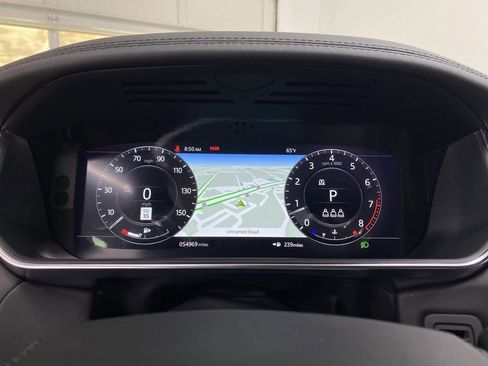 Used 2022 Land Rover Range Rover Sport HST image 28