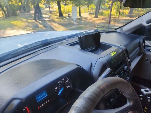 Used 2017 Ford F350 XL w/ Power Equipment Group AWD/4WD image 25
