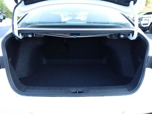 New 2026 Nissan Sentra SR FWD image 7