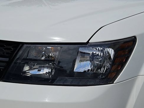 Used 2020 Dodge Journey SE w/ SE Popular Equipment Group FWD image 9