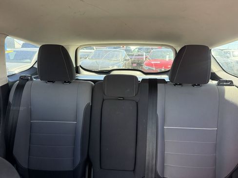 Used 2014 Ford Escape SE w/ Equipment Group 201A AWD/4WD image 11