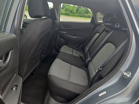 Used 2020 Hyundai Kona SE FWD image 16