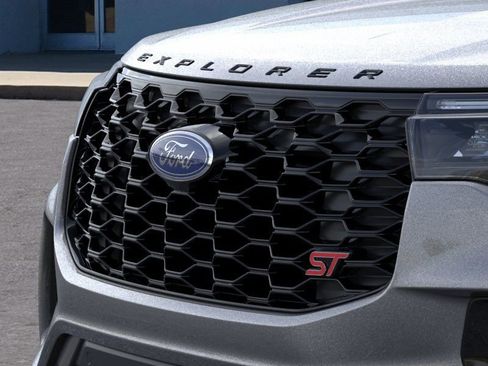 New 2026 Ford Explorer ST image 17