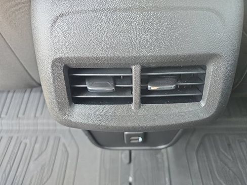 Used 2024 GMC Terrain SLE w/ Driver Convenience Package AWD/4WD image 30