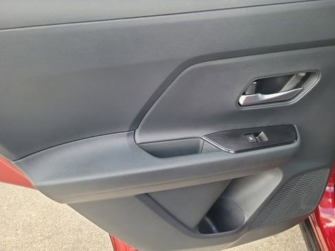 Certified 2026 Nissan Kicks SV FWD image 16