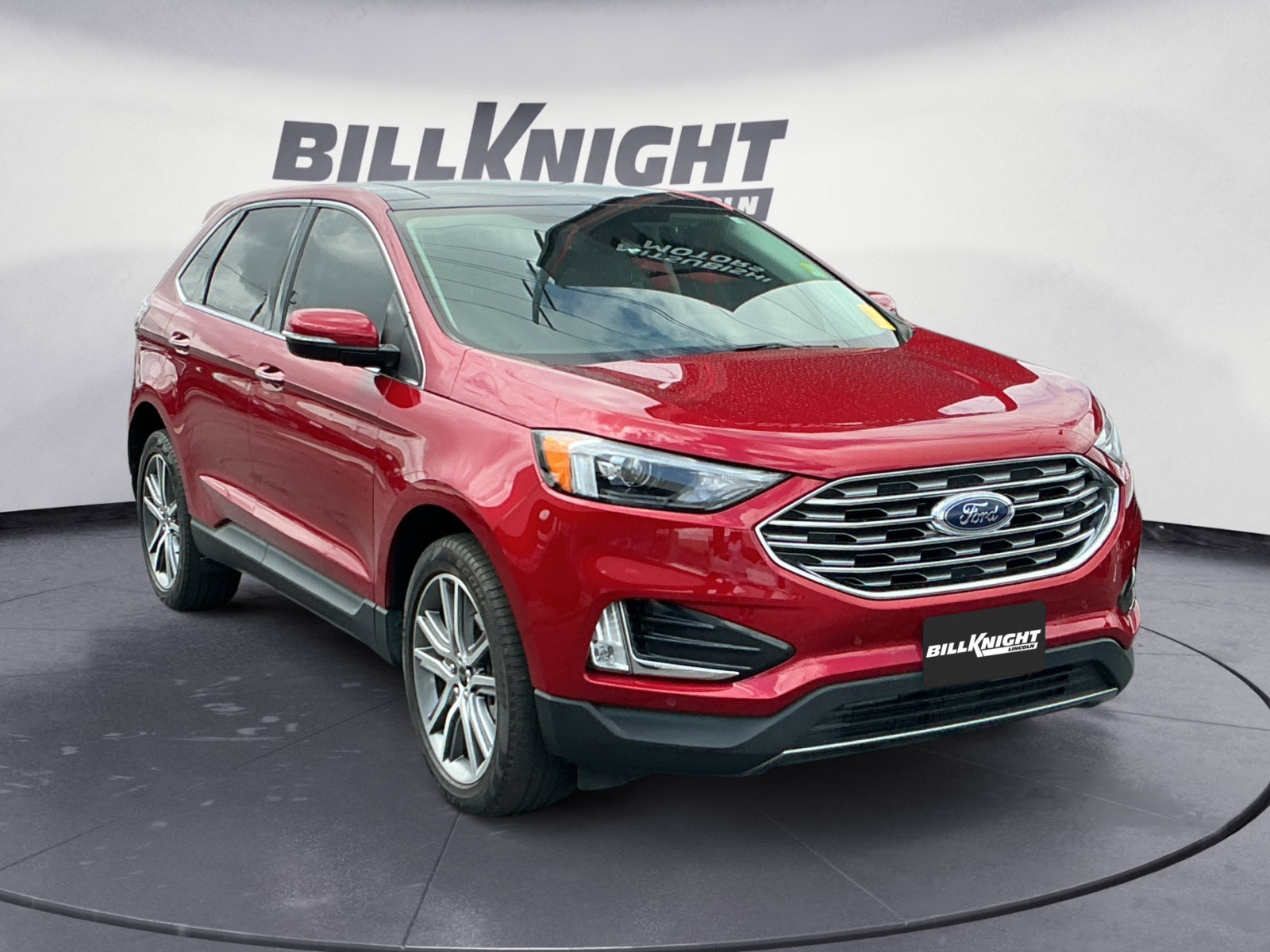 Used 2023 Ford Edge Titanium AWD/4WD image 1
