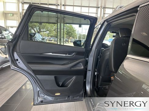 Certified 2025 INFINITI QX60 Sensory w/ Vision Package AWD/4WD image 33