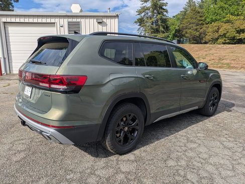 New 2026 Volkswagen Atlas Peak Edition AWD/4WD image 4