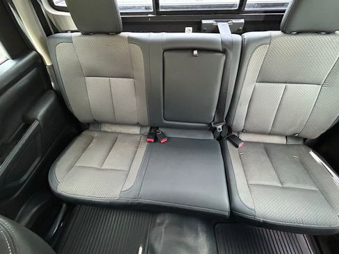 Used 2016 Nissan Titan S image 13