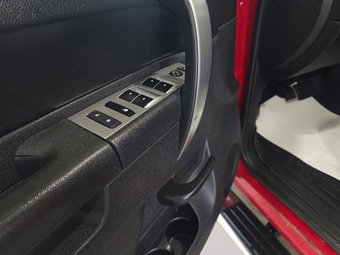 Used 2011 Chevrolet Silverado 2500 LT w/ Convenience Package AWD/4WD image 11