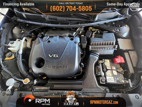 Used 2017 Nissan Maxima Platinum image 28