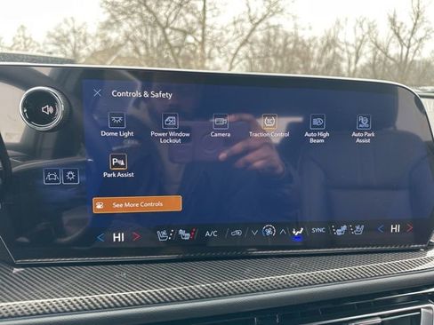 New 2026 Chevrolet Traverse High Country w/ LPO, Floor Liner Package image 28