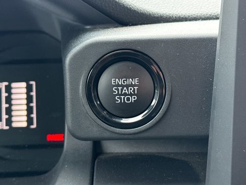 Used 2024 Toyota Tacoma SR image 26