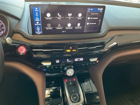Certified 2026 Acura MDX w/ Advance Package AWD/4WD image 16
