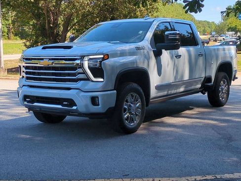 New 2026 Chevrolet Silverado 2500 High Country w/ Technology Package AWD/4WD image 8