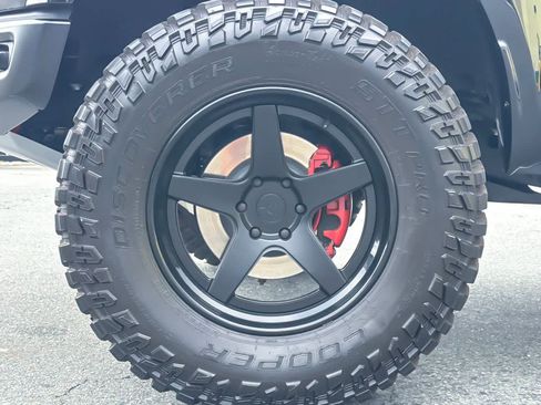 Used 2023 Ford F150 Raptor w/ Equipment Group 802A Raptor R AWD/4WD image 26