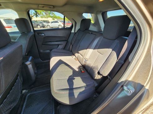 Used 2011 Chevrolet Equinox LT w/ Driver Convenience Package FWD image 17
