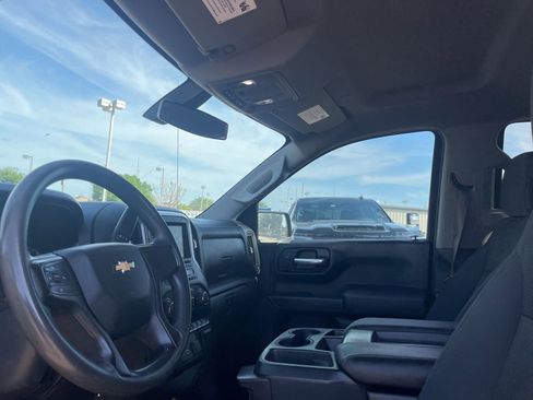 Used 2021 Chevrolet Silverado 1500 Custom image 8