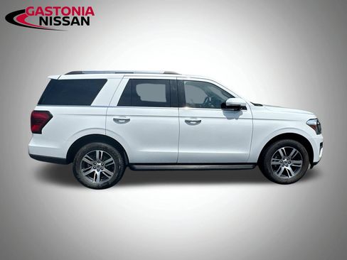 Used 2024 Ford Expedition Limited RWD image 10