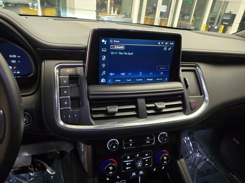 Used 2024 Chevrolet Tahoe Z71 w/ Luxury Package AWD/4WD image 23