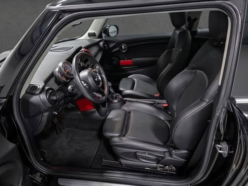 Used 2015 MINI Cooper 2-Door Hardtop FWD image 5