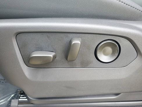 New 2026 Chevrolet Suburban LT w/ Comfort Package image 23