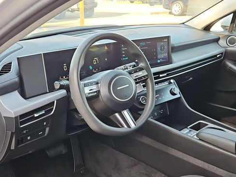 Used 2025 Hyundai Sonata SEL FWD image 15