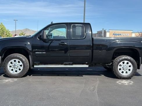 Used 2013 GMC Sierra 2500 SLT w/ SLT Convenience Package image 6