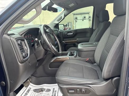 Used 2022 Chevrolet Silverado 1500 LT Trail Boss w/ Bed Protection Package AWD/4WD image 8