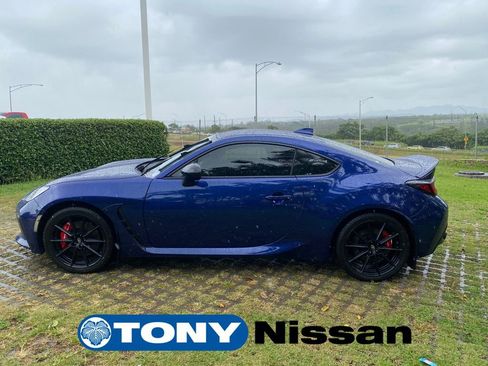 Used 2024 Toyota GR86 Premium w/ Performance Package RWD image 21