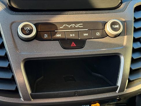 Used 2020 Ford Transit Connect XL FWD image 22