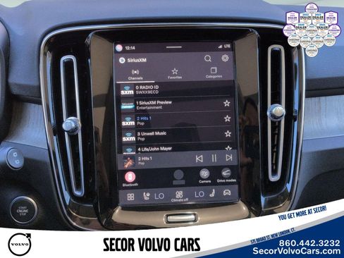 Used 2023 Volvo XC40 B5 Plus w/ Driver Assist Package AWD/4WD image 17