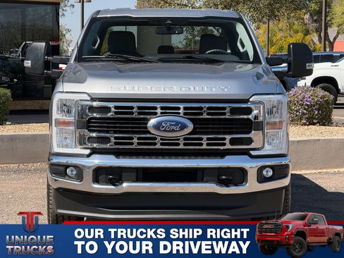 Used 2023 Ford F350 XLT AWD/4WD image 2