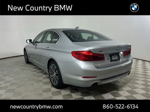 Used 2019 BMW 530i xDrive w/ Convenience Package AWD/4WD image 5