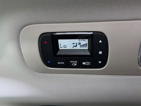 Used 2026 Honda Odyssey Touring image 28