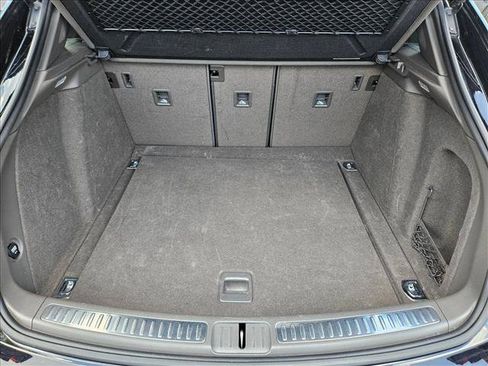 Used 2017 Porsche Macan AWD/4WD image 6