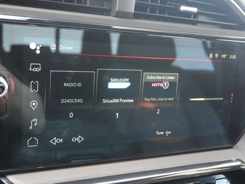 Used 2023 GMC Sierra 1500 AT4 w/ AT4 Premium Package AWD/4WD image 33