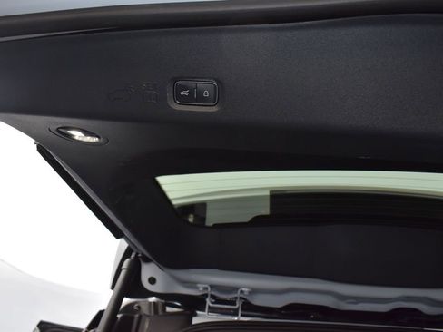 Certified 2025 Ford Expedition Platinum AWD/4WD image 24