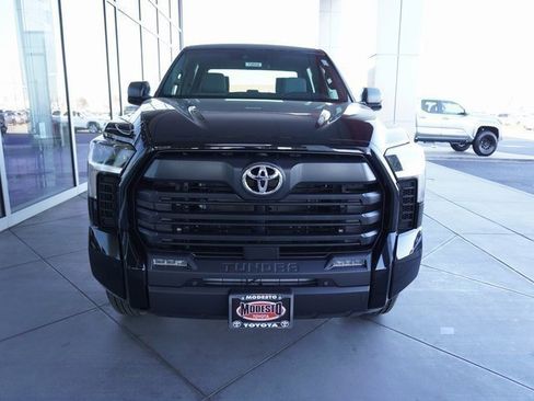 New 2025 Toyota Tundra SR5 image 4
