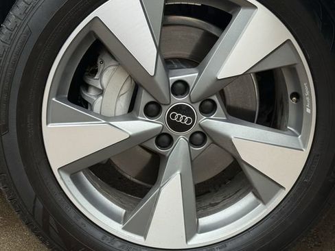 Used 2024 Audi Q5 2.0T Premium Plus AWD/4WD image 10