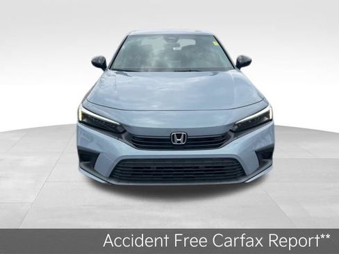 Used 2022 Honda Civic Sport image 2