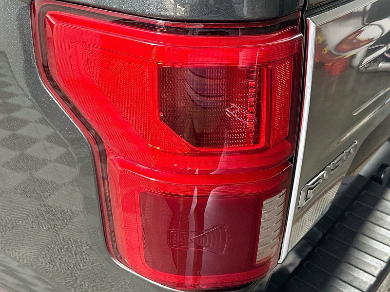 Used 2020 Ford F150 Platinum w/ Equipment Group 701A Luxury AWD/4WD image 32