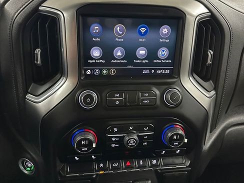 Used 2022 Chevrolet Silverado 1500 LT image 20